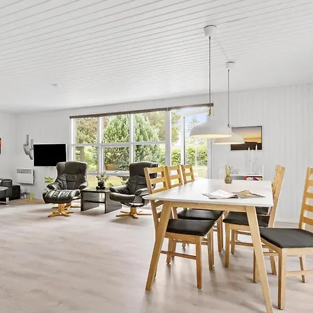 3 Bedroom Stunning In